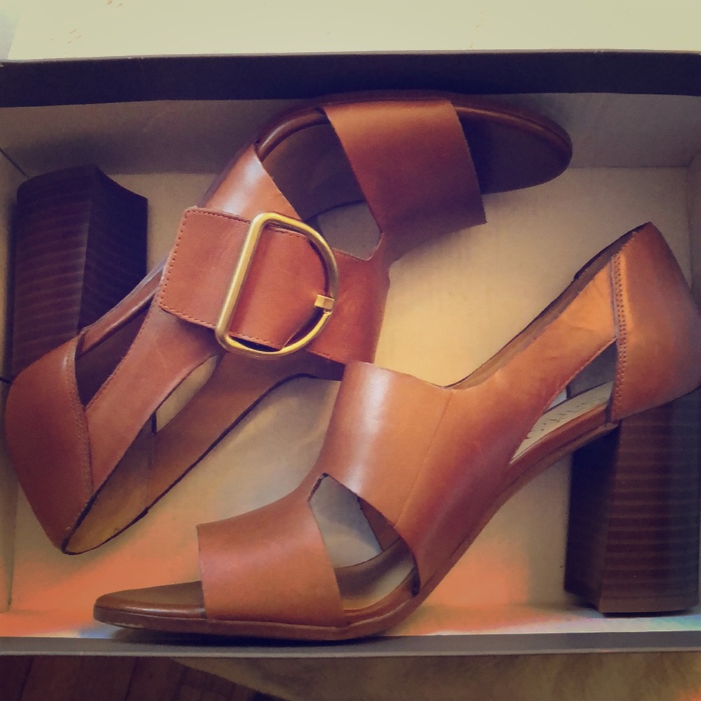 Brand new - never used Franco Sarto Mirabel